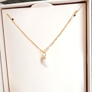 Knots and Pipes Jilly Box Baroque Pearl Necklace